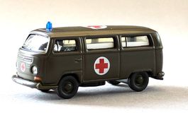 Märklin 4MFOR 18701 VW-Bus T2 Krankenwagen