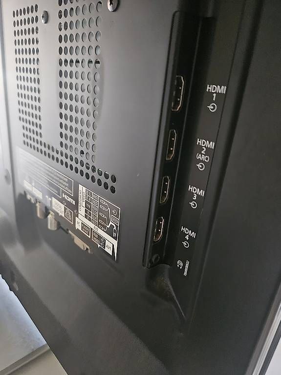 Monitor: Écran avec prises HDMI – Usato da Echallens venduto da Youpi 1