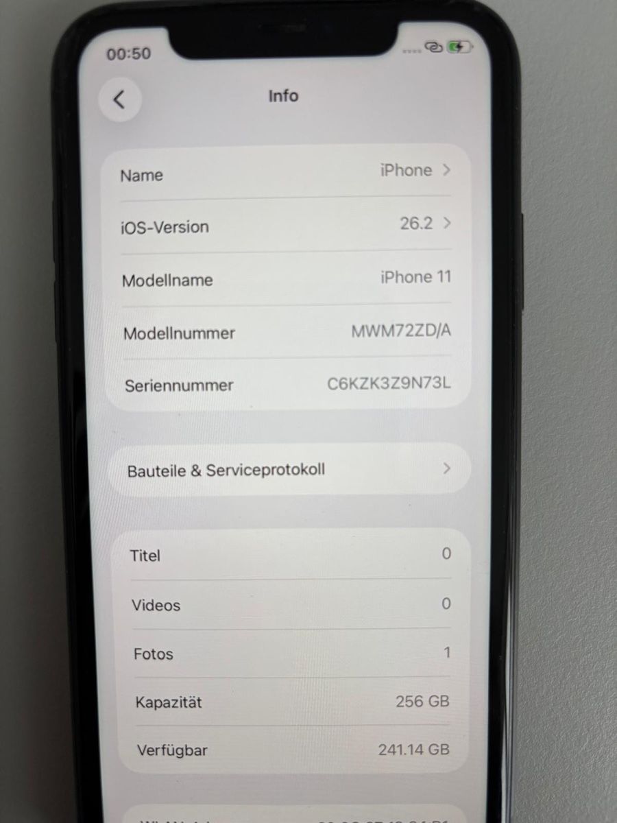 Apple Handys / Smartphones: iPhone 11 – Gebraucht aus Zürich von ani_gmc7 4