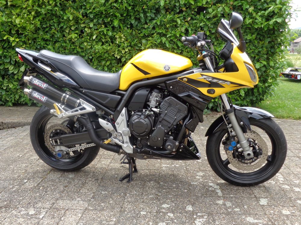 Wunderschne Yamaha Fzs 1000 Fazer Bildnull