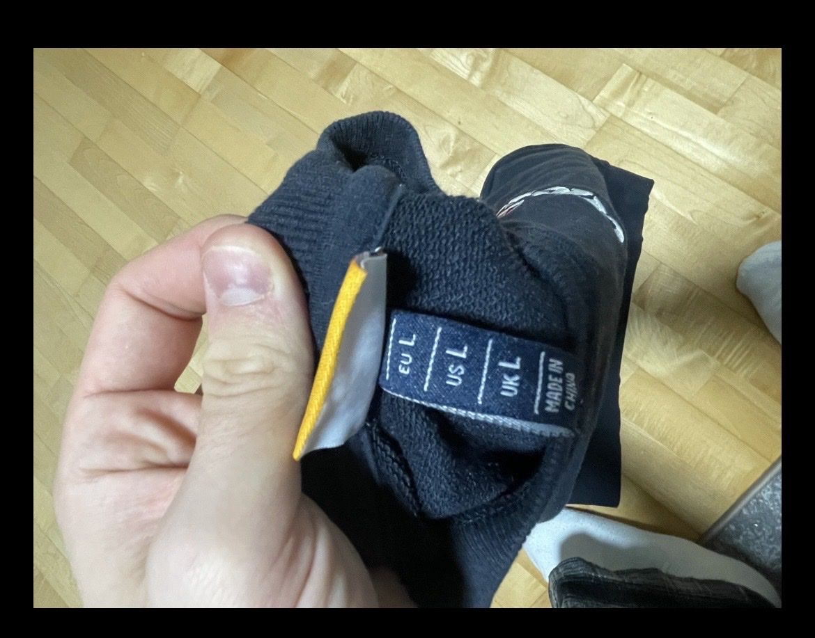 Ellesse Maglioni & Felpe: Ellese Hoodie – Nuovo (secondo la descrizione) da Münchenbuchsee venduto da nia_w9q5 2