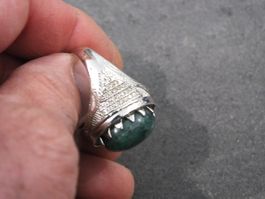 Herrenring mit Echtem Emerald Stein