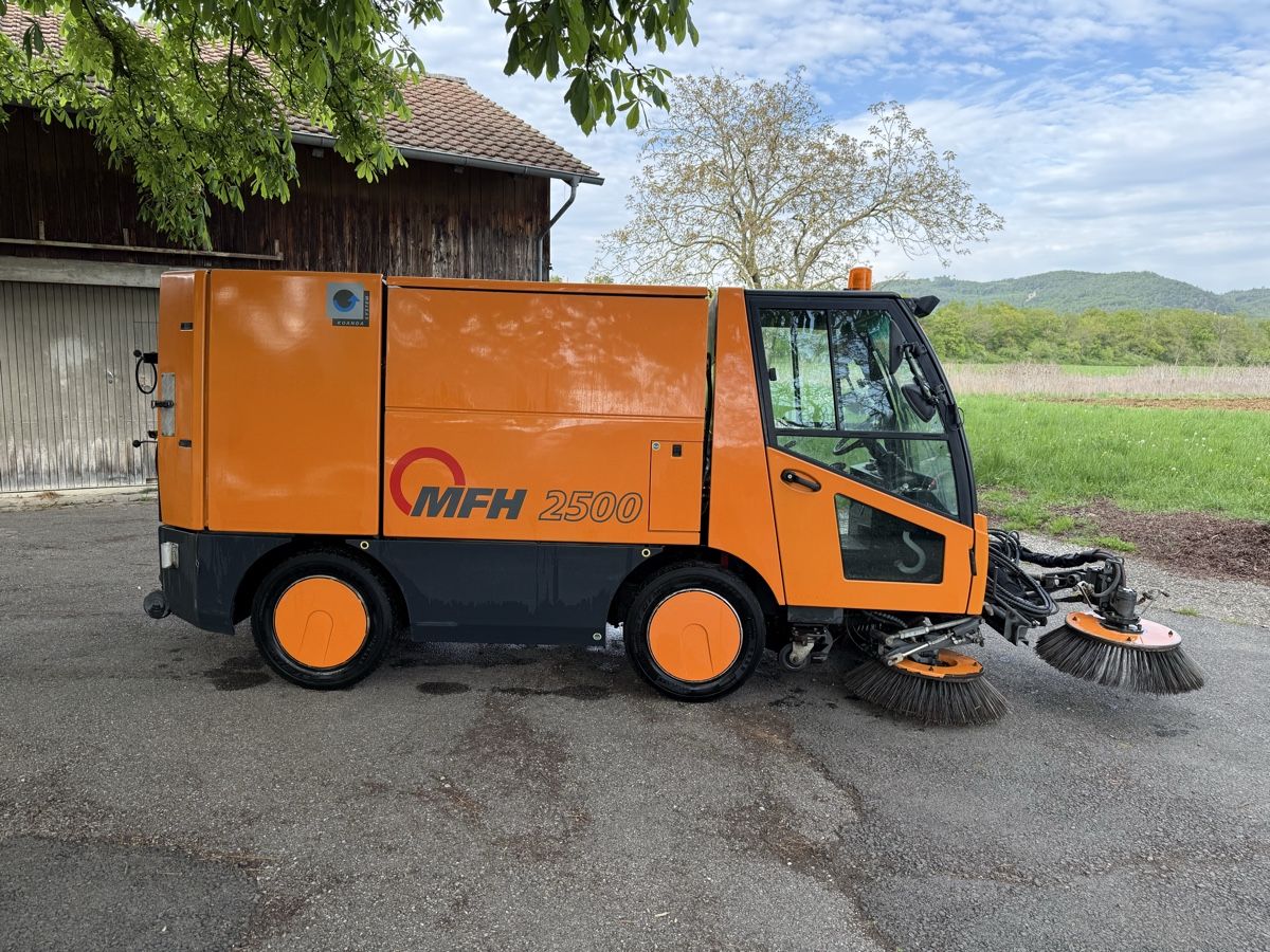 Veicoli commerciali: Aebi MFH 2500 – Usato da Reinach BL venduto da Mortadella87 1