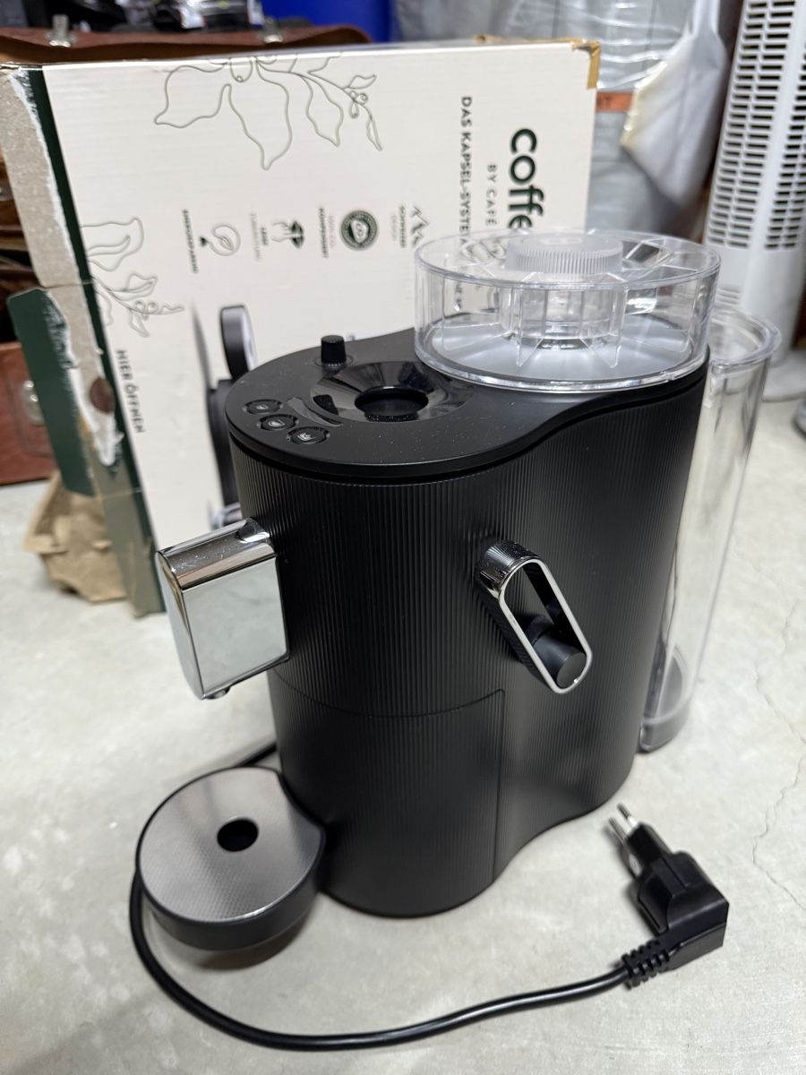 Coffee B Macchine per caffè & Macchine per espresso: Kapselmaschine Coffee B – Usato da Kiesen venduto da ganymedes2000