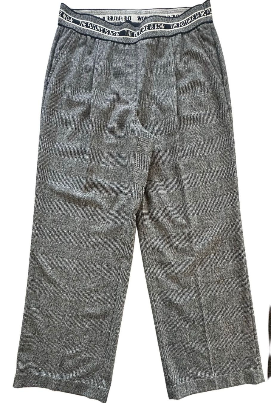 Cambio Pantaloni: Cambio Hose Damen 40 – Usato da Liestal venduto da Ballybs 1