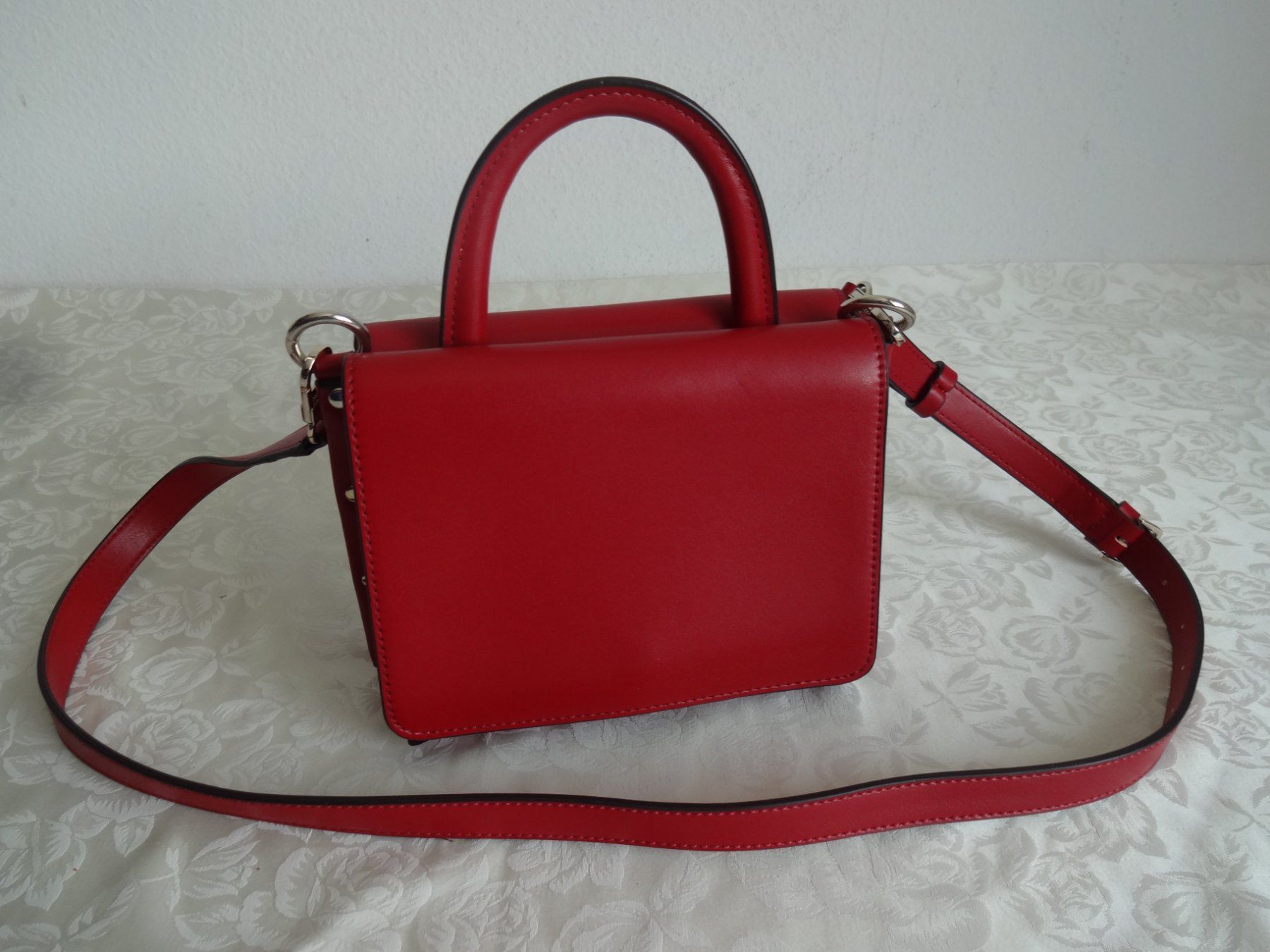 Guess Borse da donna: *** GUESS  *** Leder  Tasche – Nuovo (secondo la descrizione) da Frauenfeld venduto da Riaa 3