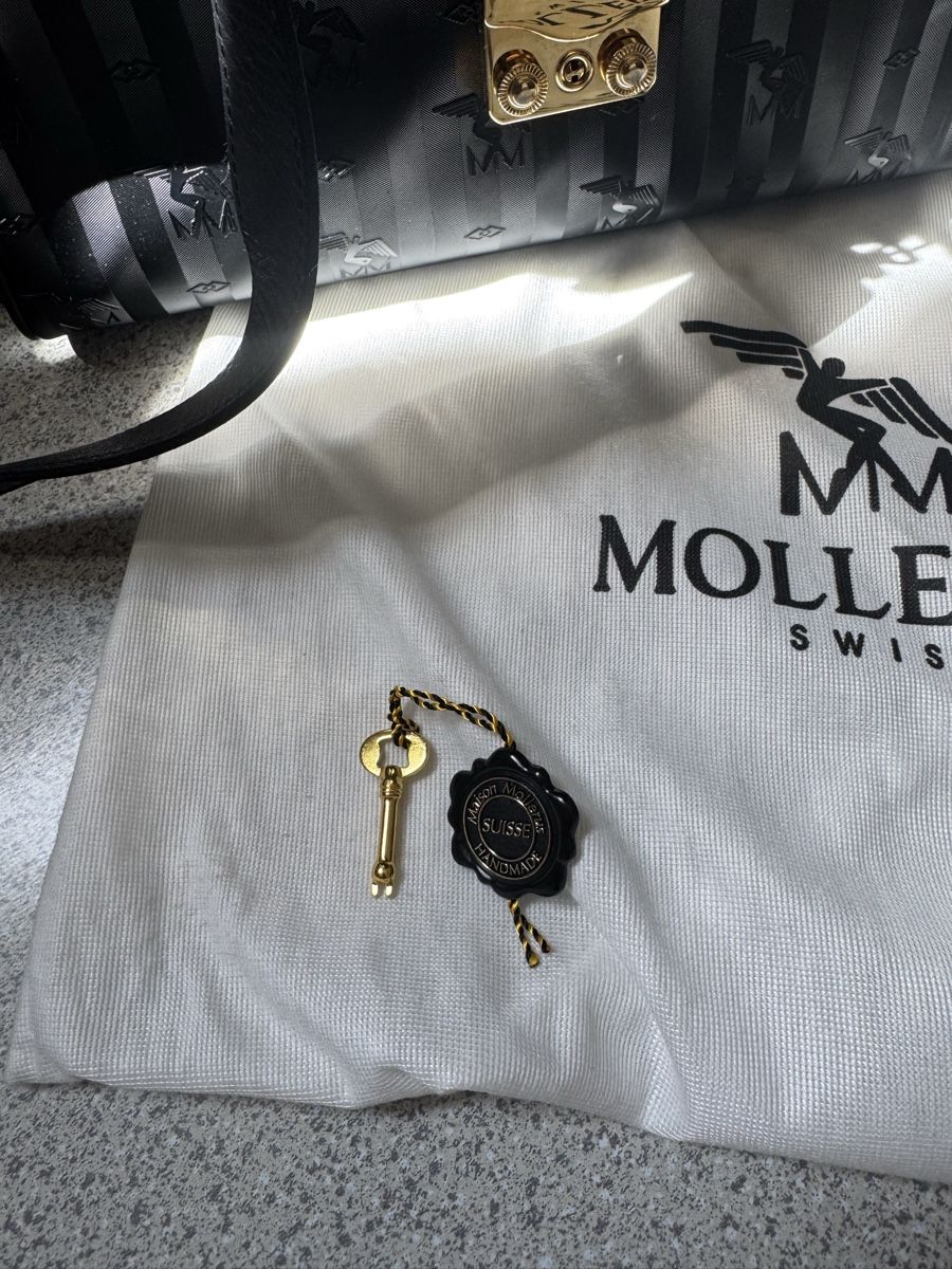 Maison Mollerus Sacs femmes: Schwarze Maison Mollerus Tasche – Neuf (Voir description) à Wangen b. Olten par elianeb 1