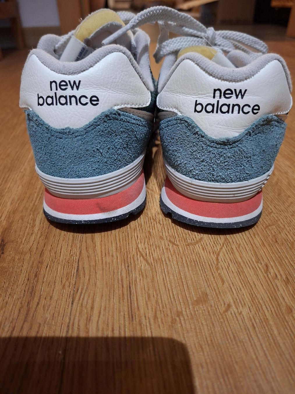 New Balance Scarpe da donna: New Balance 37 – Usato da Leuk-Stadt venduto da See_Lin 2
