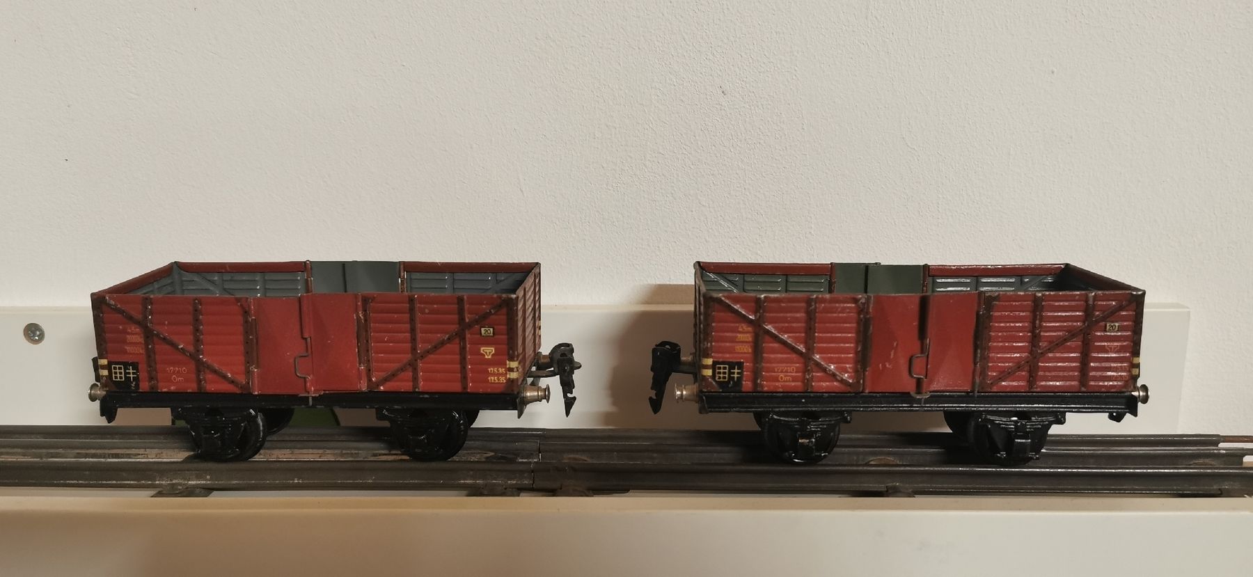Märklin Modellini di ferrovie: Märklin 17710 x 2 – Usato da Aesch BL venduto da Refurber