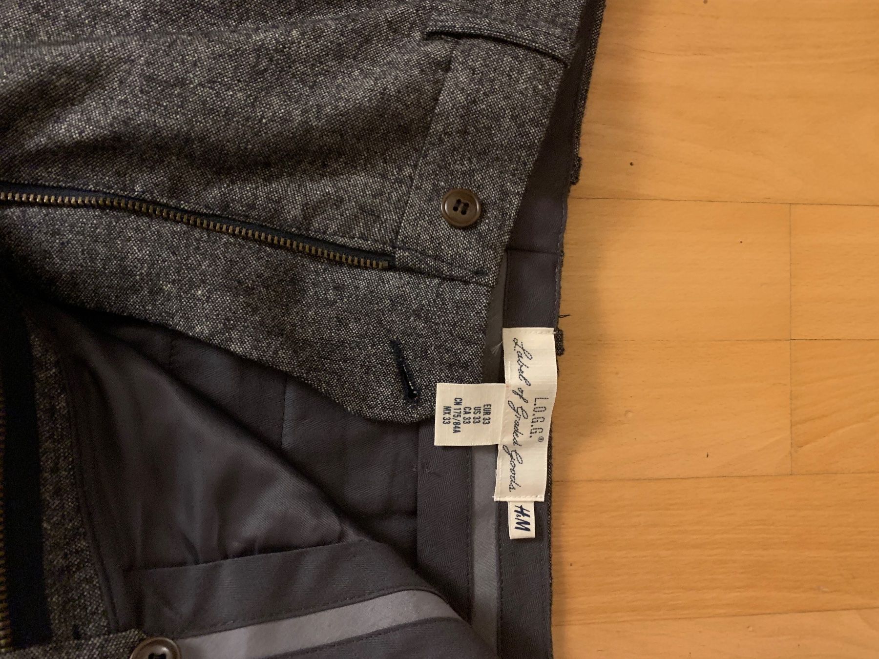 H&M Hosen: Cinohose grau – Neu (gemäss Beschreibung) aus Wettingen von Takeaclaude 1