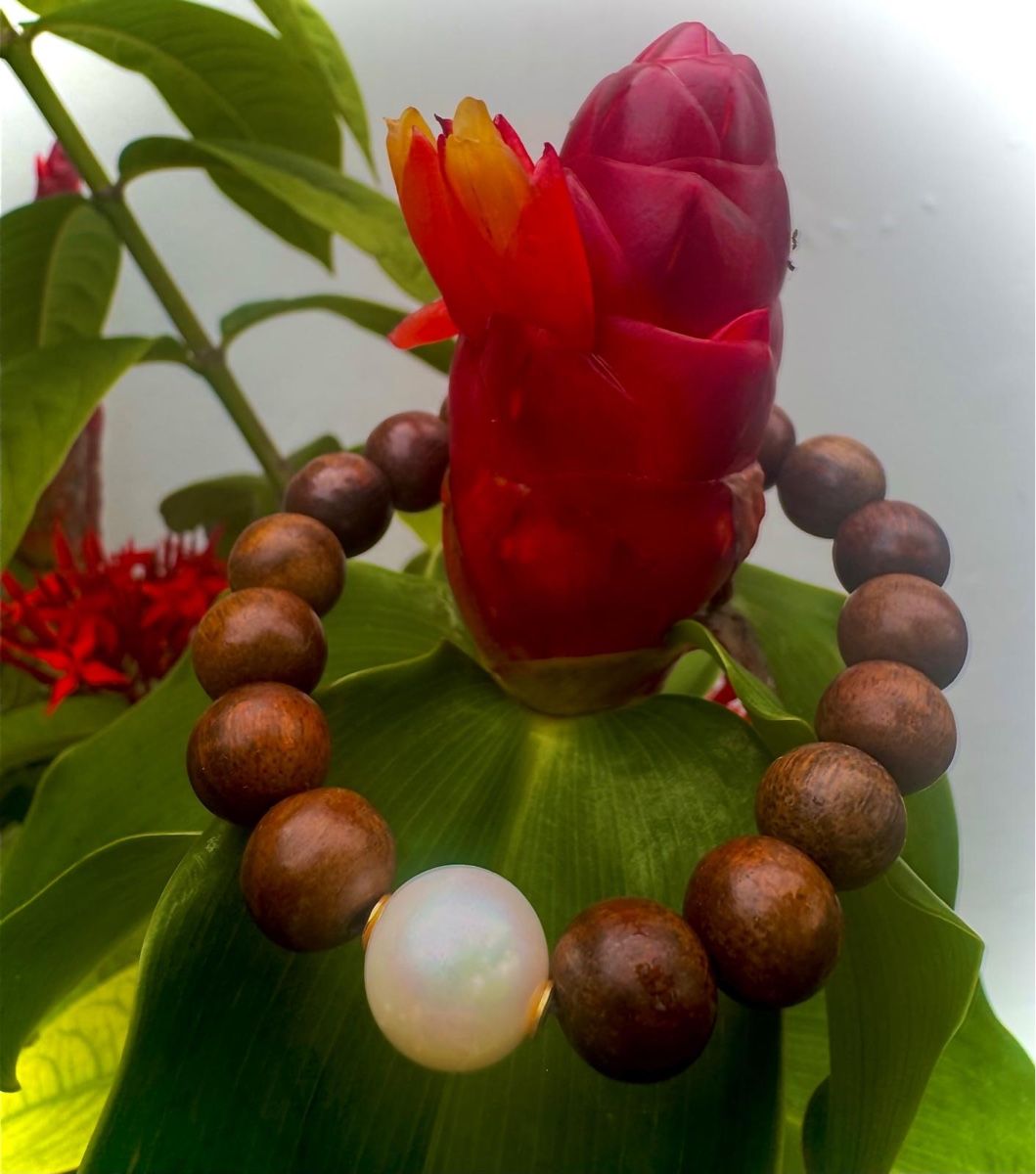 Bracciali & Braccialetti: Agarwood bracelet – Nuovo (secondo la descrizione) da Kilchberg ZH venduto da Suisse500