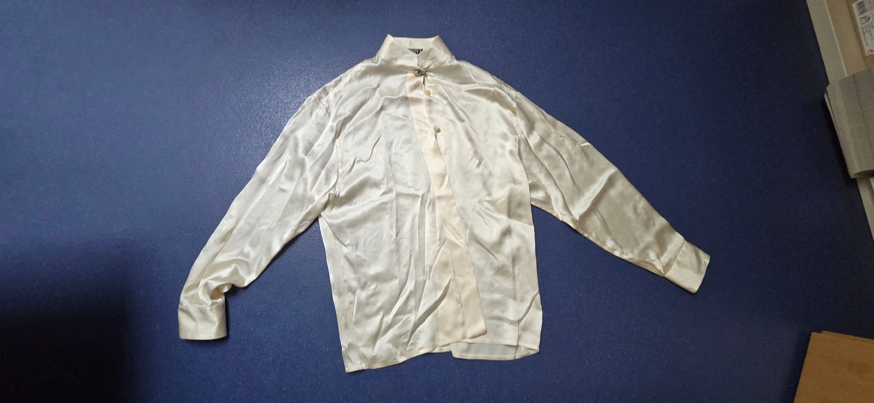 Versace Camicette: Gianni Versace Bluse Gr. 42 – Usato da Meggen venduto da Mcgiver_1