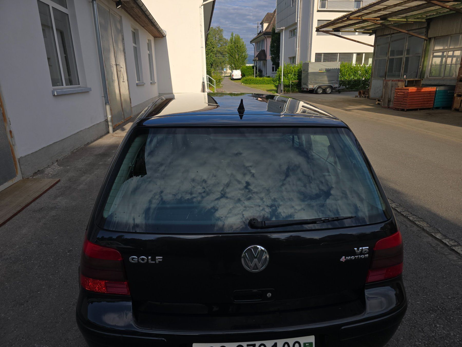 VW Automobili: VW Golf IV 4motion 2.3 V5 ab MFK – Usato da Rebstein venduto da Hossarossa 4