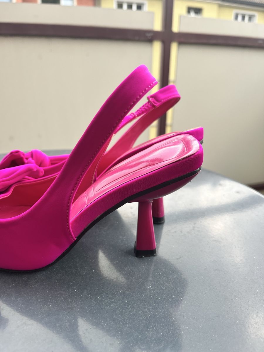Scarpe da donna: „Lila Sommerschühchen – Nuovo (secondo la descrizione) da Zürich venduto da rob_l9n6 1