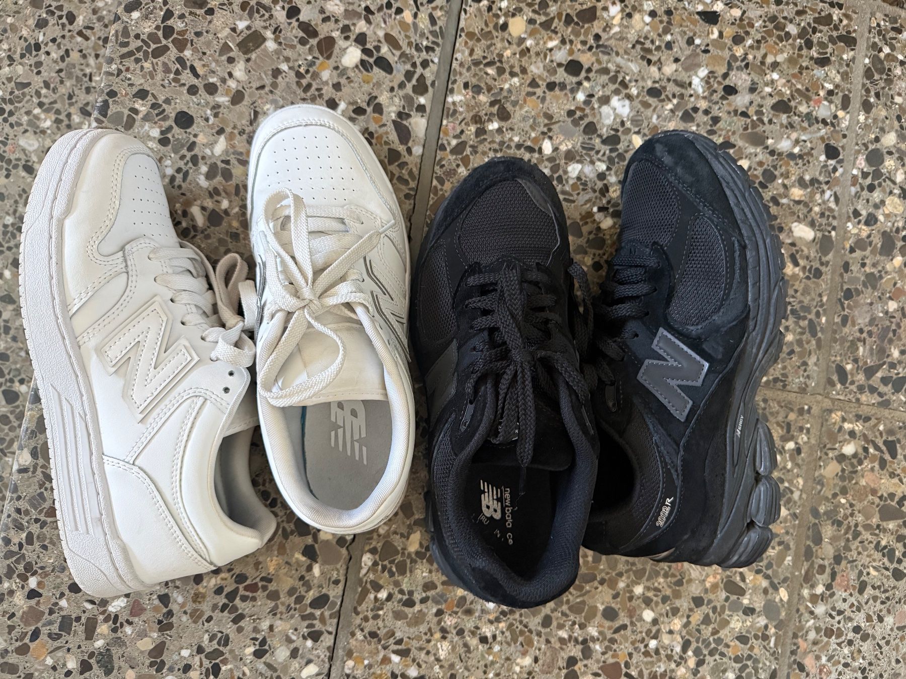 New Balance Chaussures femmes: New Balance Sneaker schwarz – D'occasion à Jona par Ahayabusa 1