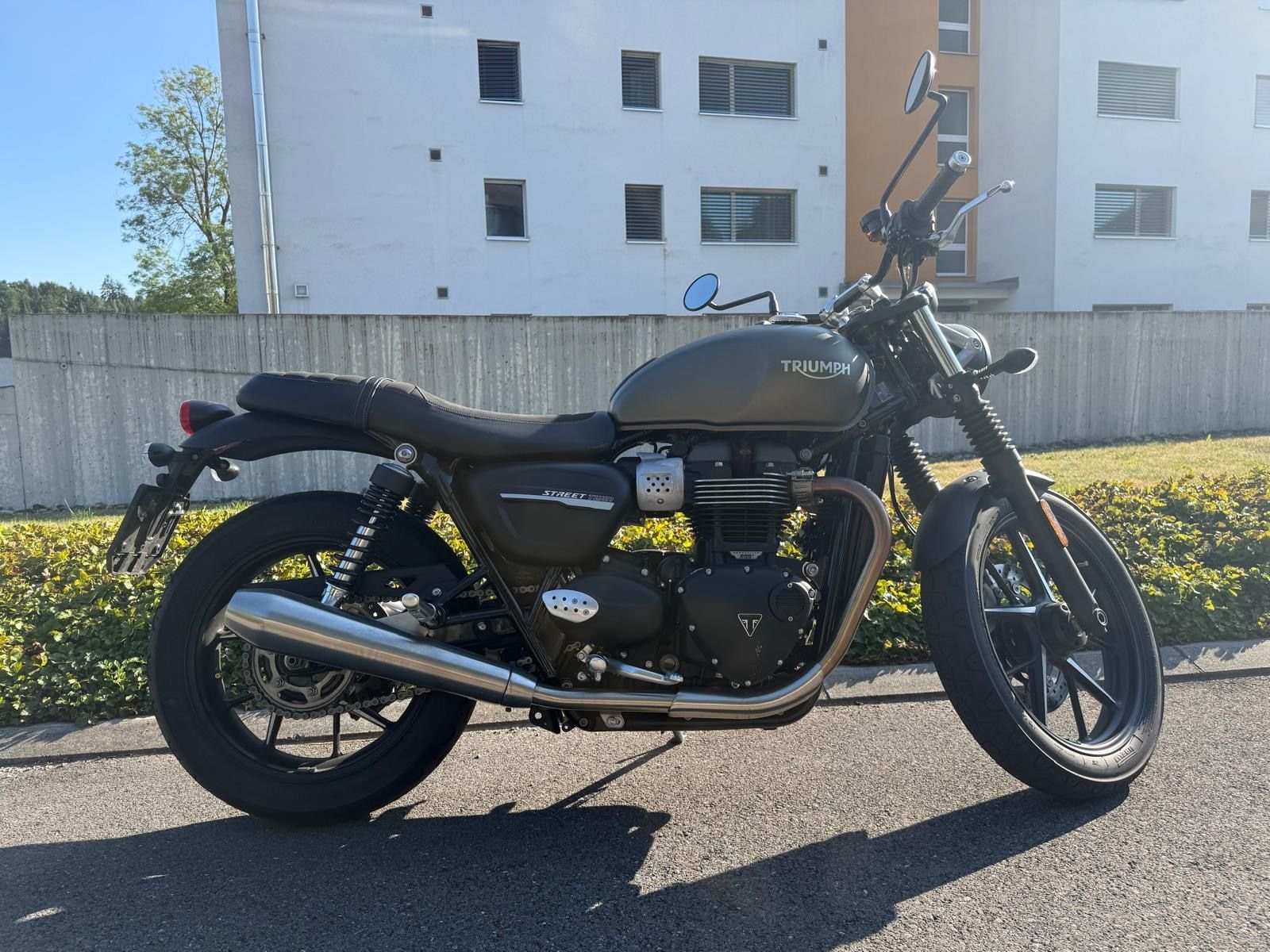 Triumph Sonstige: Triumph Street Twin 900 – Neu (gemäss Beschreibung) aus Rickenbach LU von user0109 1