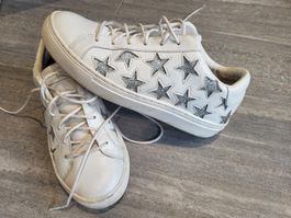 Skechers Street Sneakers. Weiss mit silbernen Sternen 