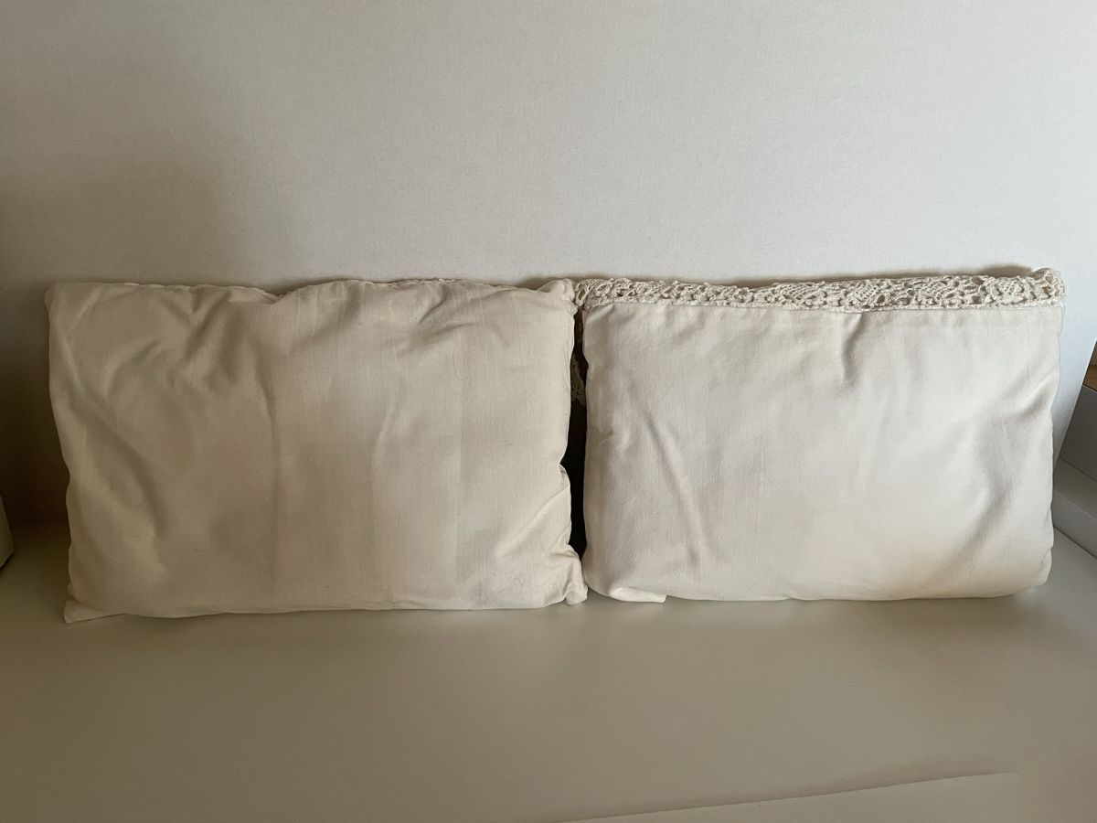Kissen: 2 Zierkissen mit Spitzen – Gebraucht aus Rümlang von Sambas19 4