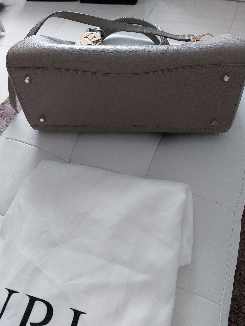 Furla Borse da donna: Sac Furla, gris , cuir véritable – Nuovo (secondo la descrizione) da Formangueires venduto da Fabienne1974 4
