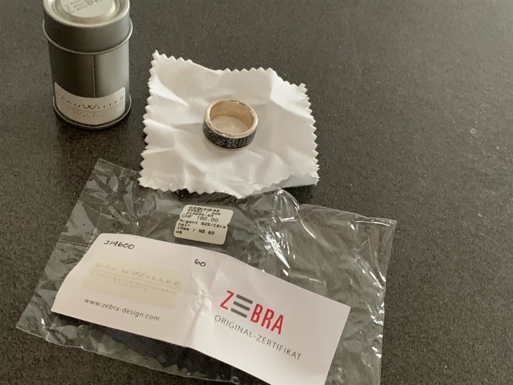 Anelli: ZEBRA Ring Silber  FRIBOURG / FREIBURG – Usato da Fribourg venduto da tschjoly 4