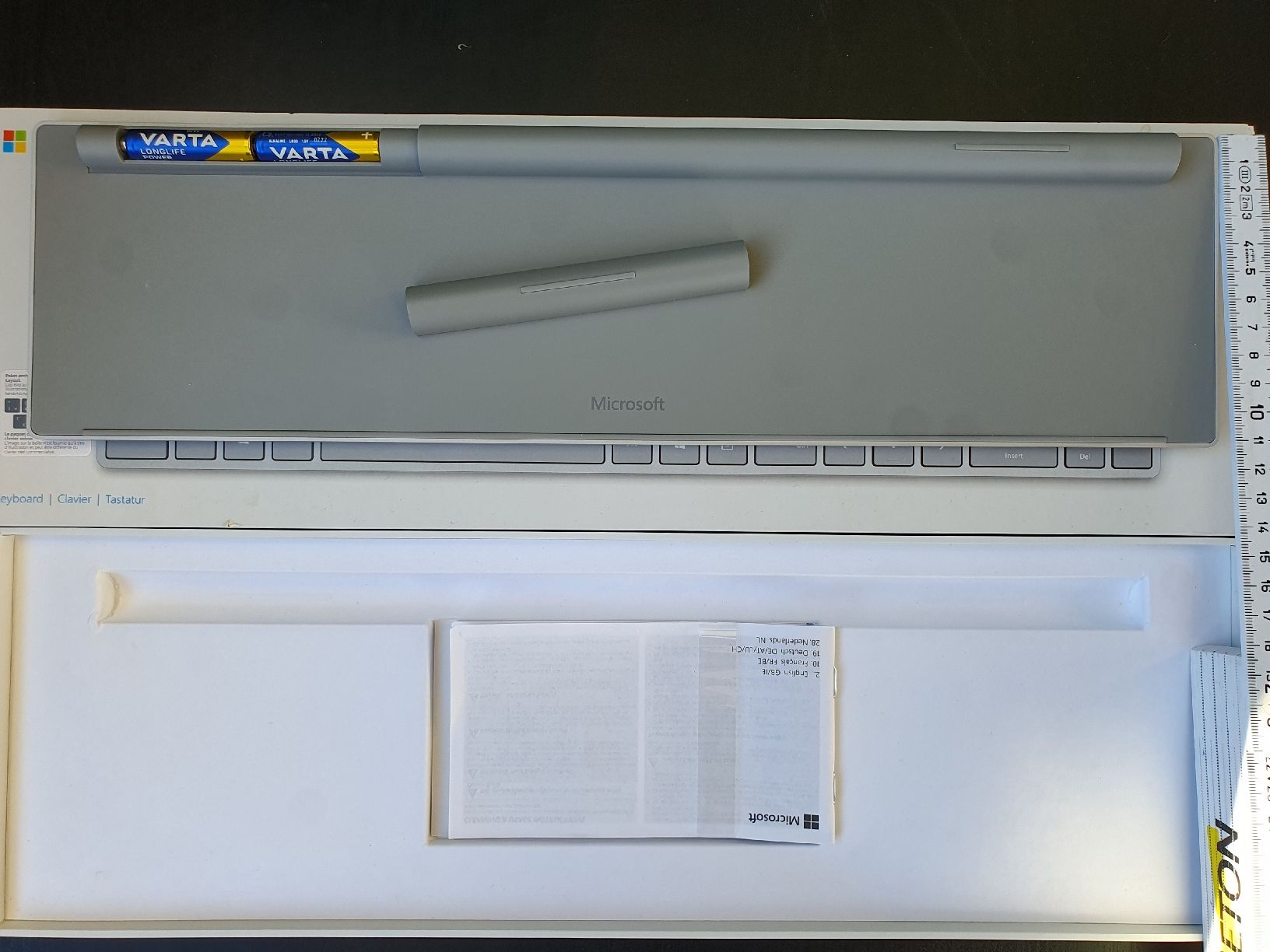 Microsoft Tastaturen: Microsoft Surface Keyboard Modell 1742 mit Originalbox – Gebraucht aus Aathal-Seegräben von Ru.Fi 1