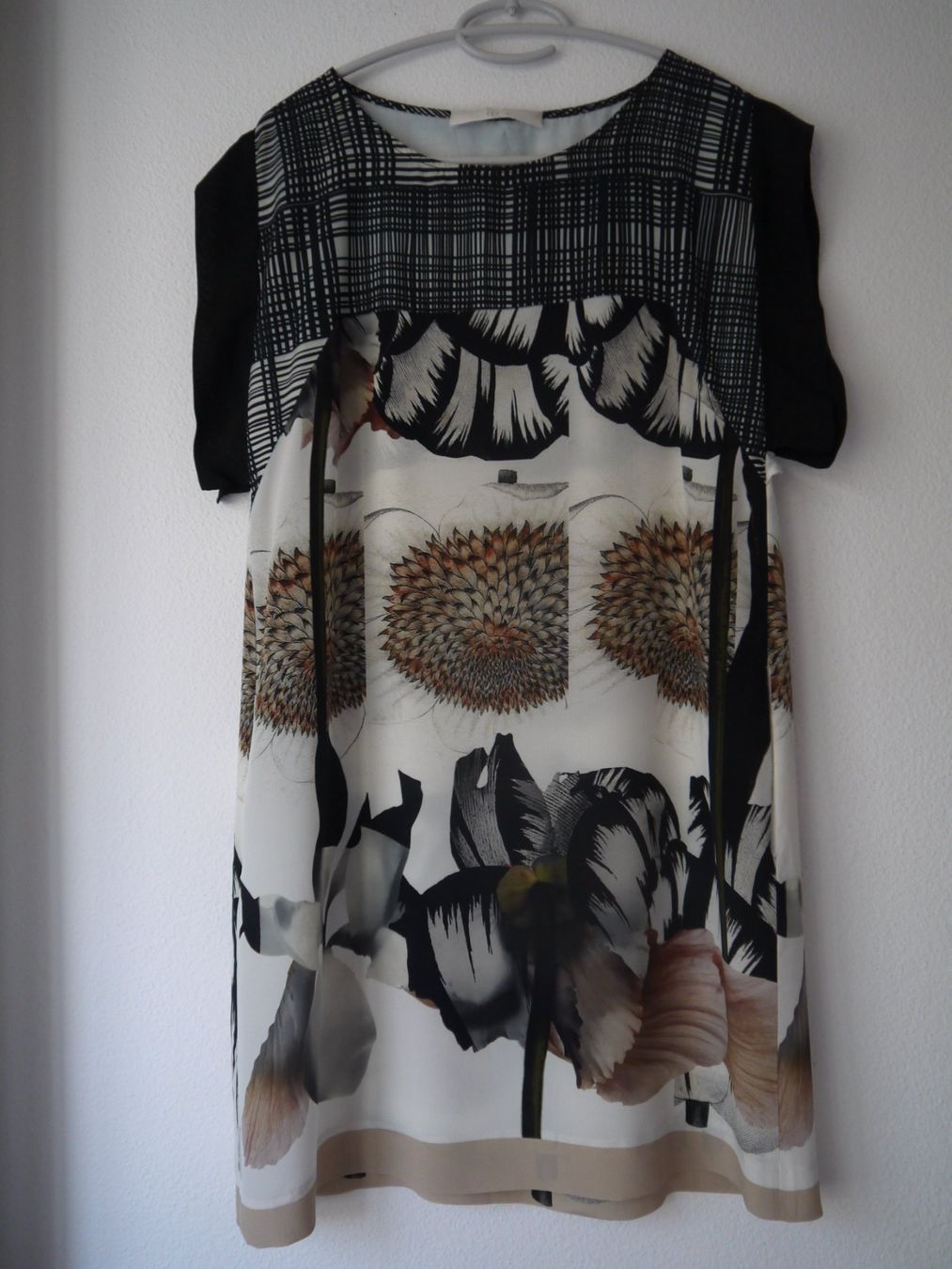 Vestiti: TELA Kleid aus Seide – Usato da Hagendorn venduto da Blaf