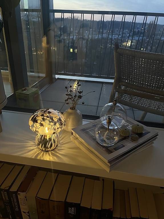 Lampade: Abigail Ahern Designer Mushroom Light – Usato da Allschwil venduto da kiirota 1