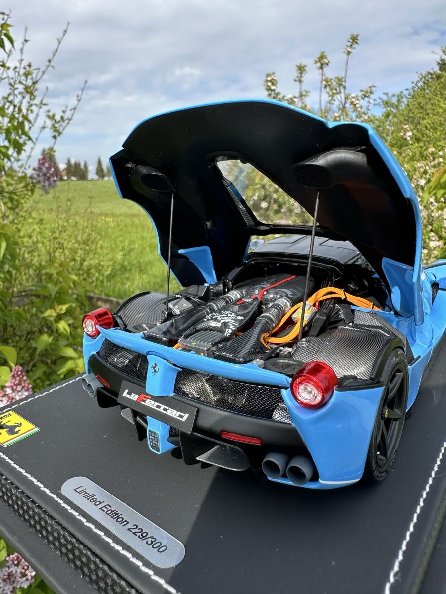 BBR Models Voitures modèles: 1:18 Bbr Laferrari Full Open – Neuf avec emballage d'origine à Samstagern par 118palla 4
