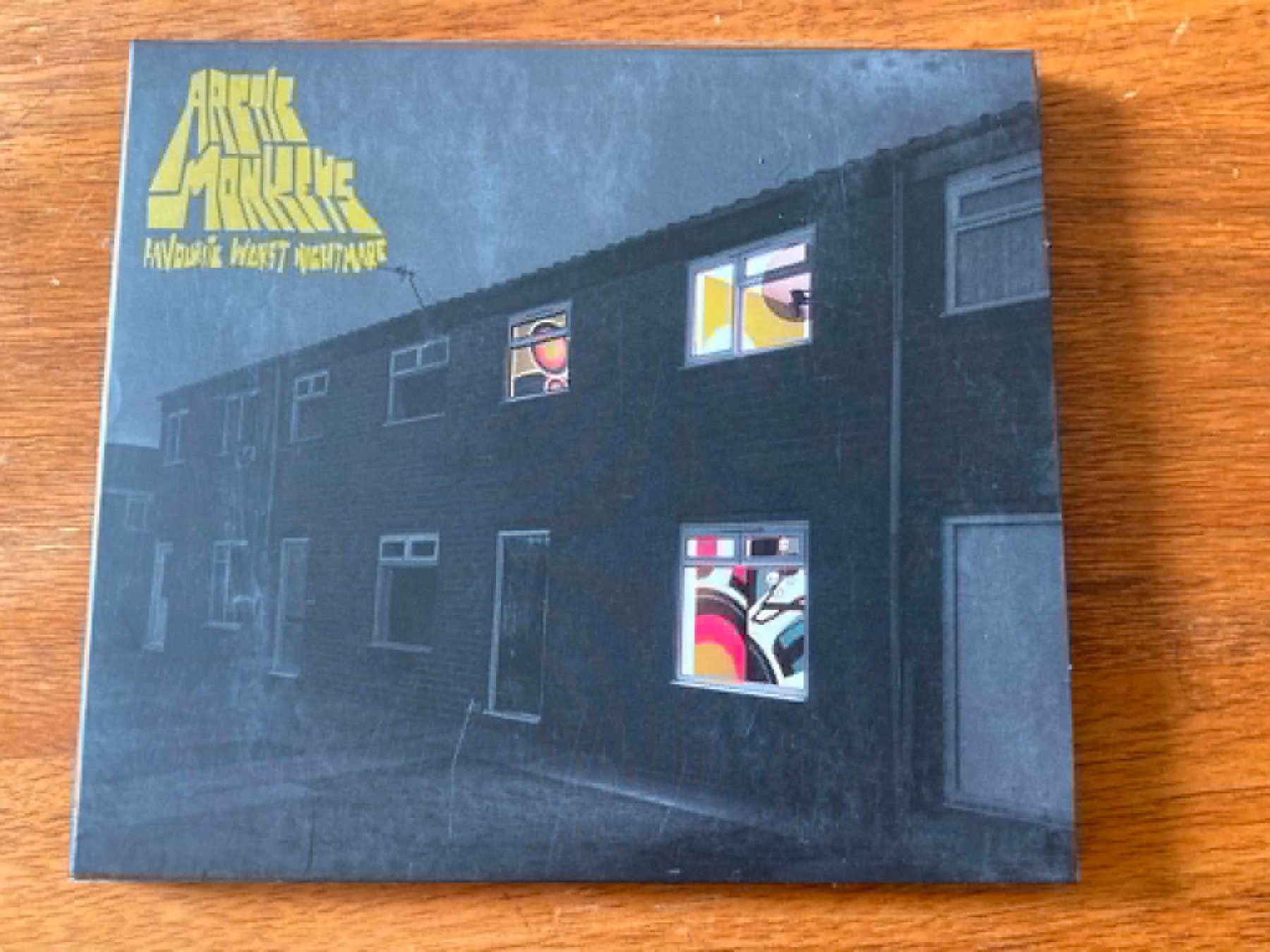 CDs: Arctic Monkeys - Favourite Worst Nightmare CD – Gebraucht aus Lausanne von sim_bc8q