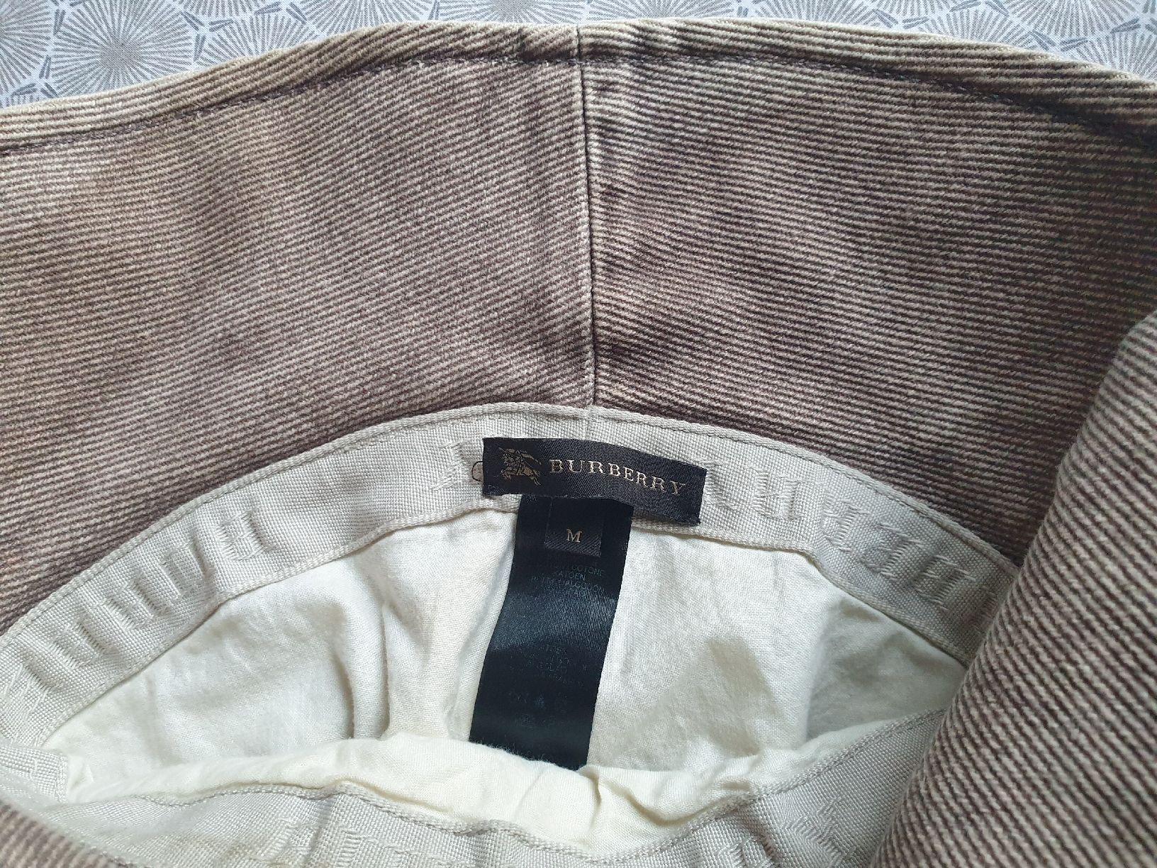 Copricapi, berretti & cappellini: Hut Burberry Medium – Nuovo (secondo la descrizione) da Zürich venduto da yoarg 2