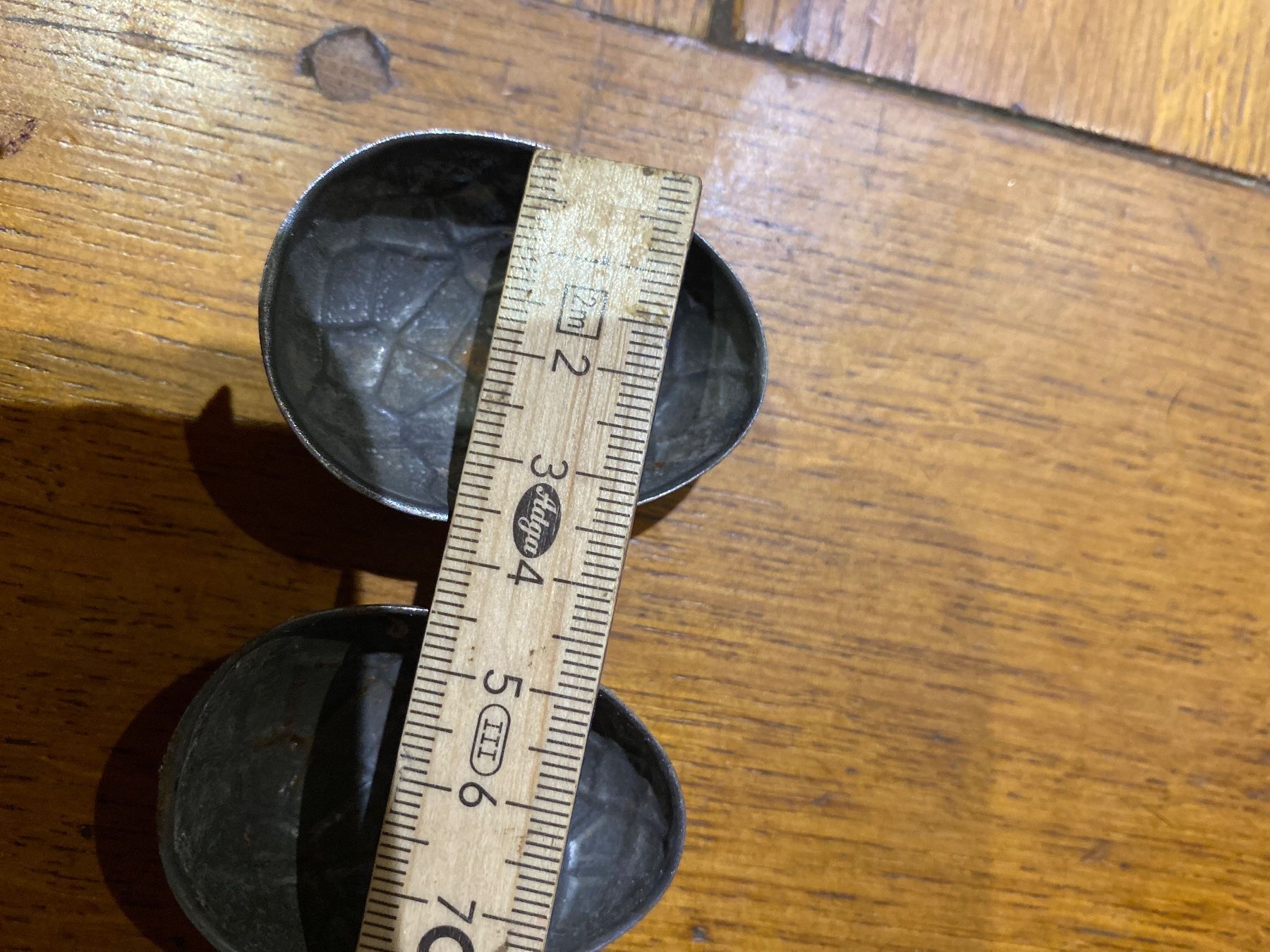 Teglie da forno: moule chocolat œuf ei schokoladenform 5cm – Usato da Lajoux JU venduto da Briard0 3