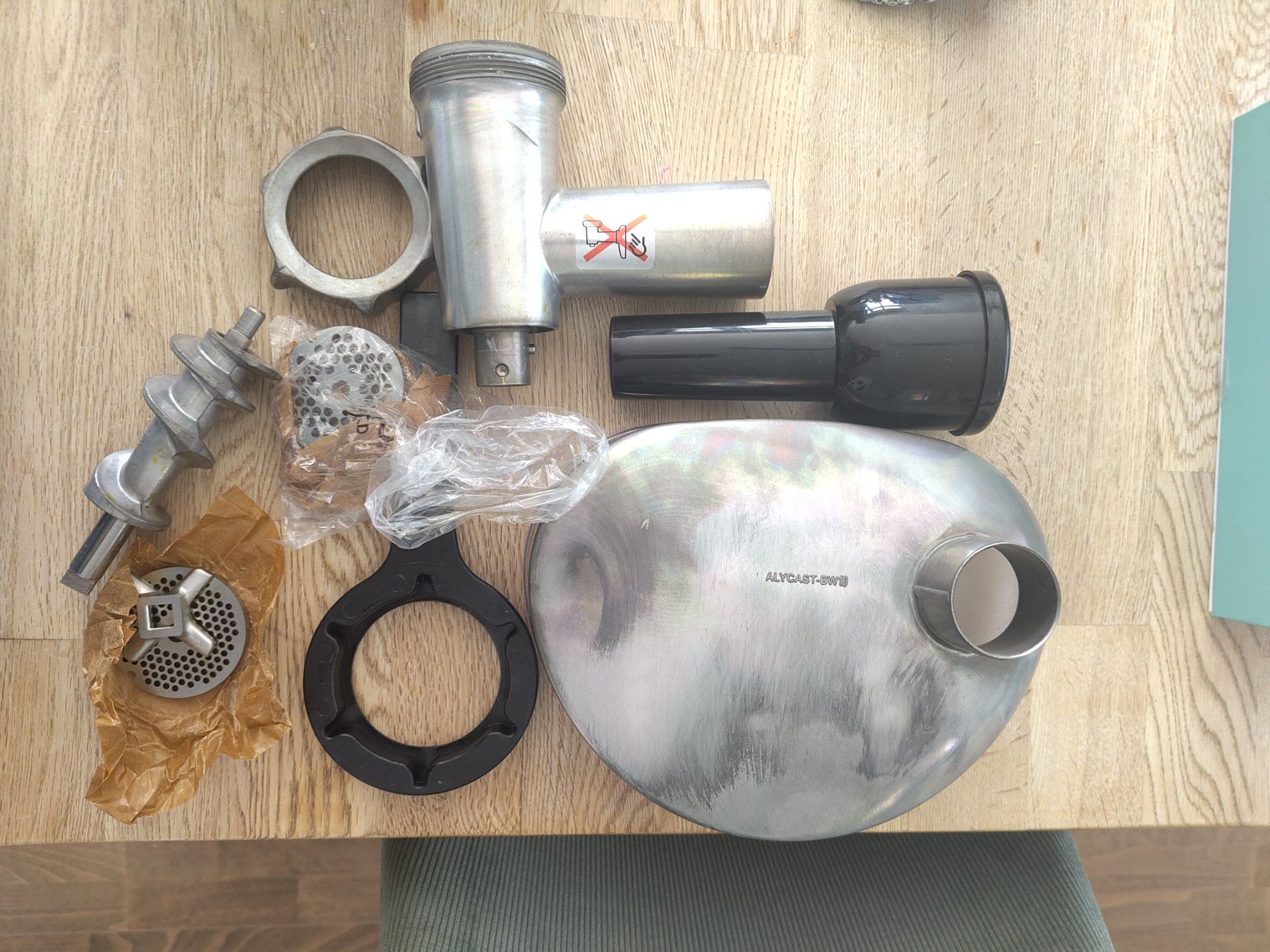 Kennwood Elettrodomestici da cucina: Kennwood Meat Mincer – Usato da Männedorf venduto da arib82 3