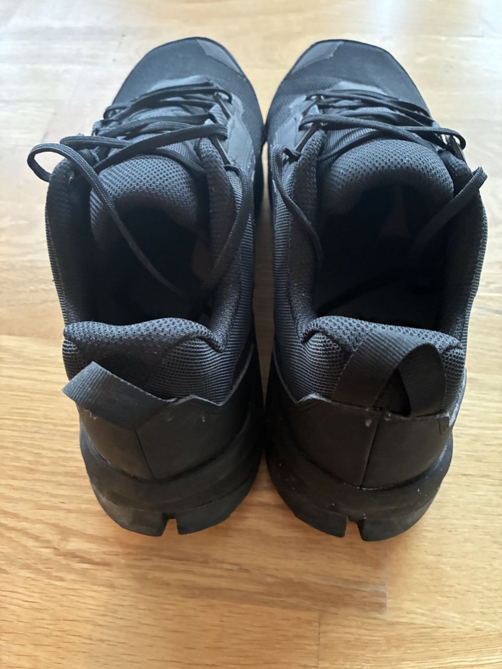 Adidas Chaussures hommes: Adidas Terrex AX4 Wanderschuhe – D'occasion à Effretikon par dts_yd7x 2
