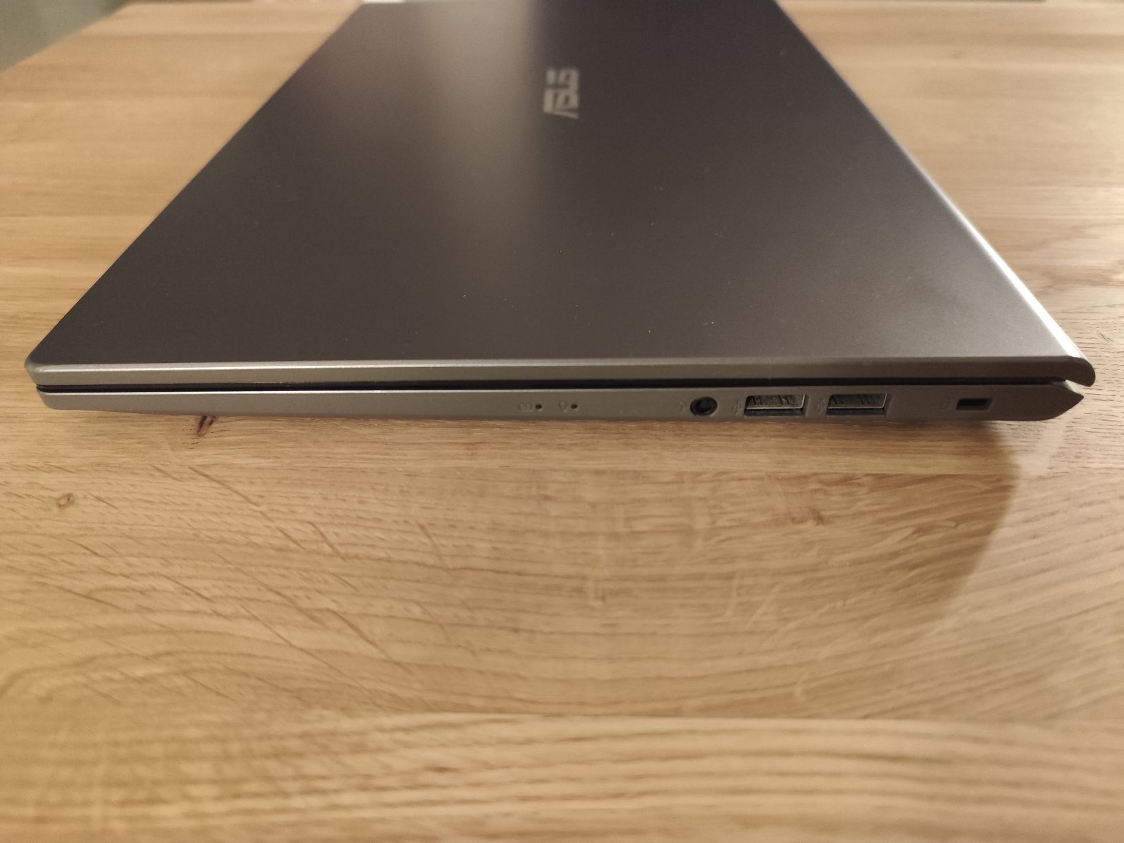 Asus Notebook: Asus VivoBook 15 F515JA Laptop PC Notebook – Usato da Wädenswil venduto da kennykun 7