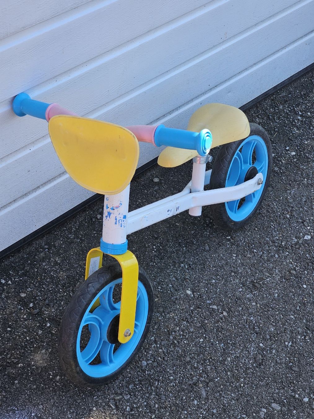 Veicoli per bambini: Draisienne enfant – Usato da Bulle venduto da Bflowx