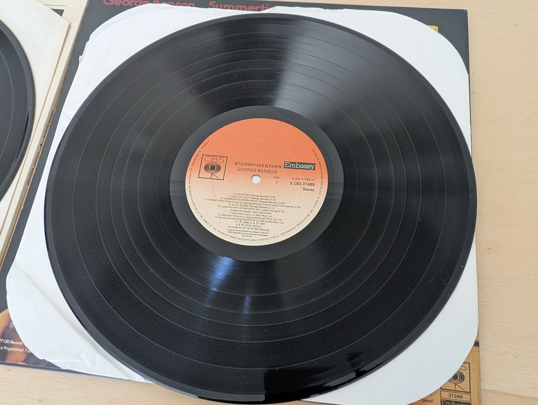 Dischi in vinile: 2 x George Benson – Usato da Ebikon venduto da kisuM 8