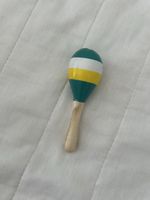 Petit hochet en bois