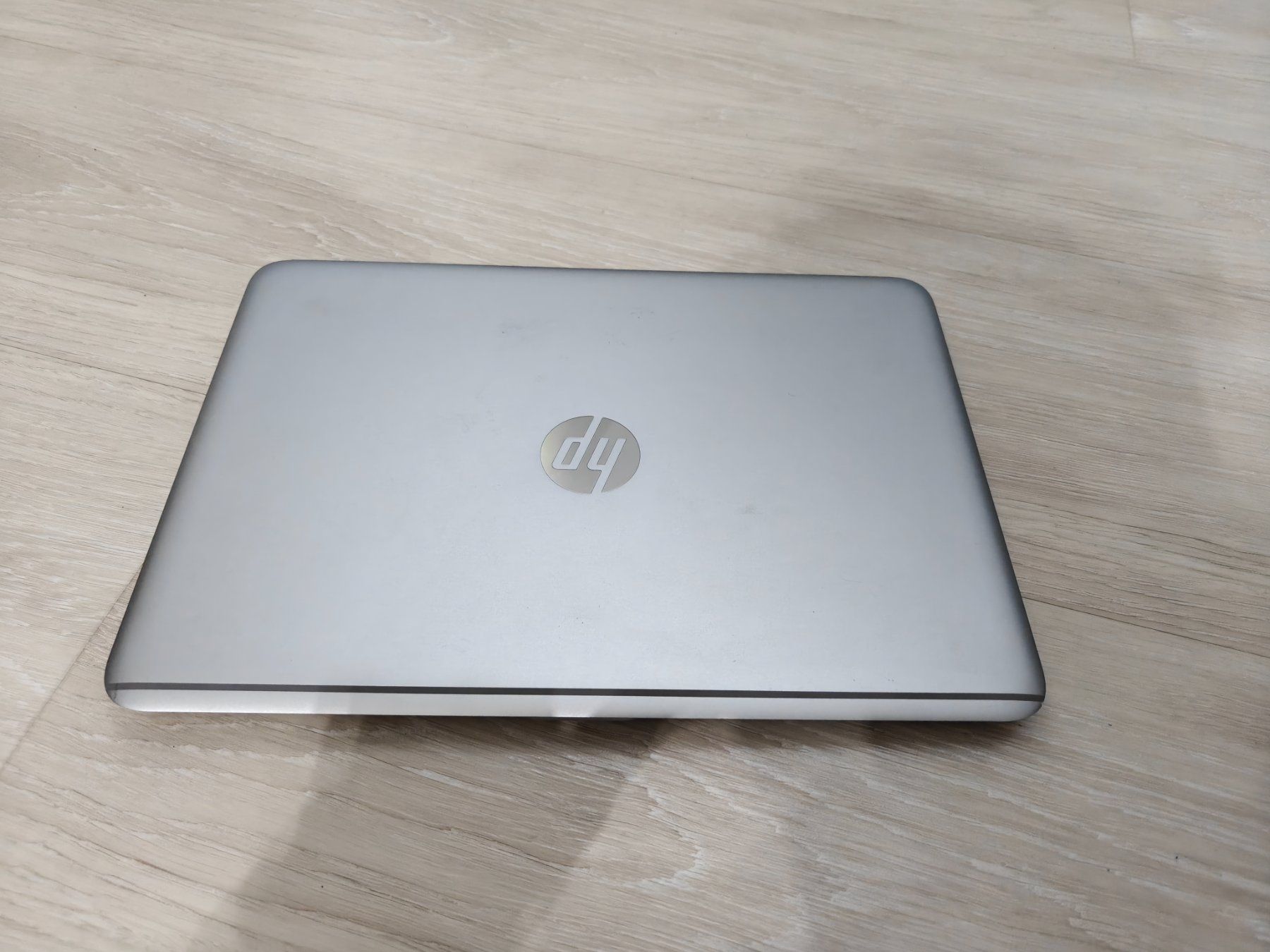 Hewlett Packard Portables: HP EliteBook Folio 1040 G3 – D'occasion à Egerkingen par Niceli1 1