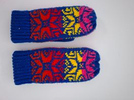 Strickhandschuhe mehrfarbig blau rot gelb guter Zustand