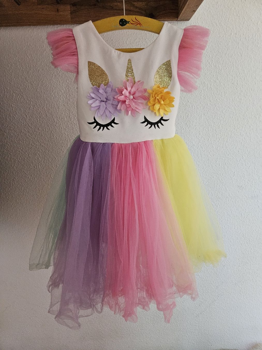 Costumi: Kleid Einhorn Prinzessin 104 – Usato da Regensdorf venduto da c_est_la_vivie