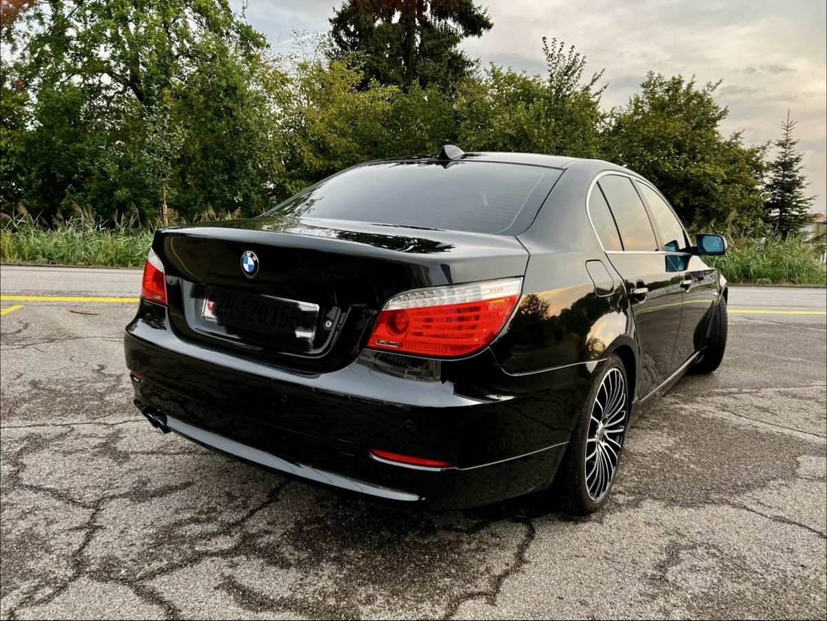 BMW Automobili: BMW 525d Limousine schwarz – Usato da Zürich venduto da Nopipo 3