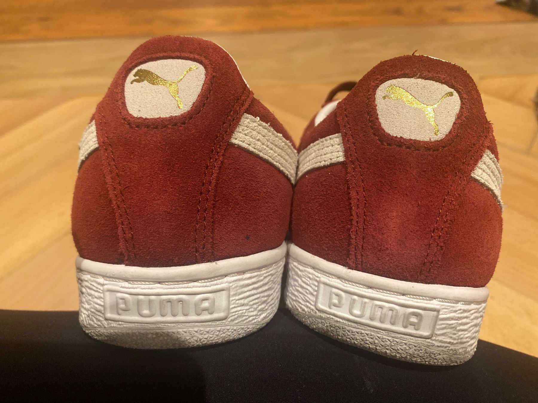 Puma Scarpe da uomo: Bordeauxrote PUMA Sneakers "Suede" Gr. 44 – Usato da Frasnacht venduto da GracyStore 1