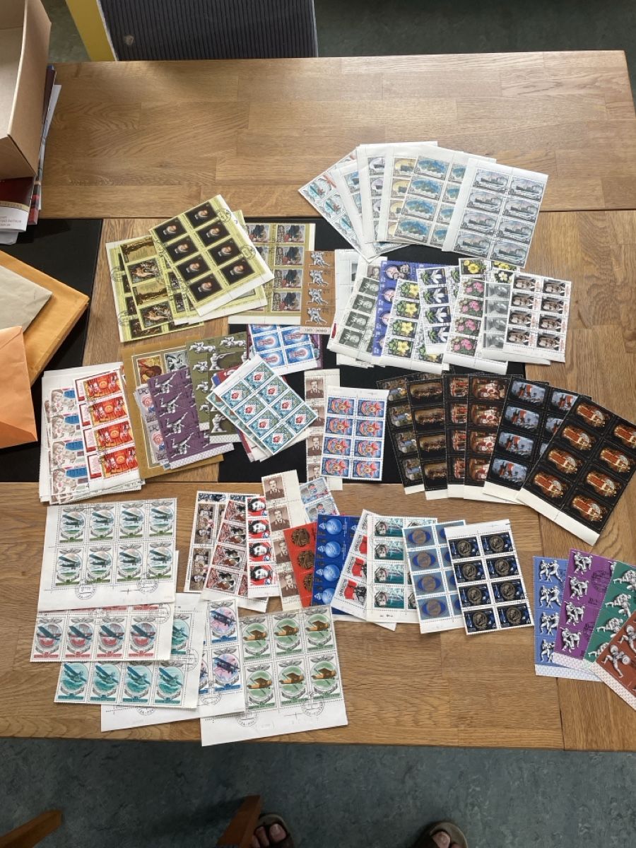 Alle Briefmarken: Sowjetunion div Sätze 10 er Blocks – Gebraucht aus Roggwil TG von Lph_m9nm