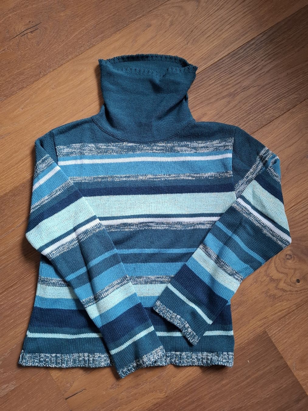 Maglioni & Felpe: Strickpullover – Usato da Biel-Benken BL venduto da lki_gn82