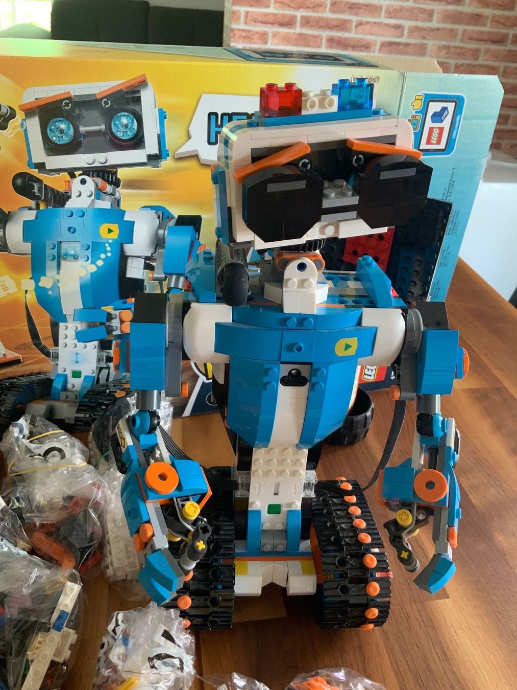 Lego Jeux de construction: Lego Boost Creative Toolbox 17101 – D'occasion à Bünzen par Pandalina 1