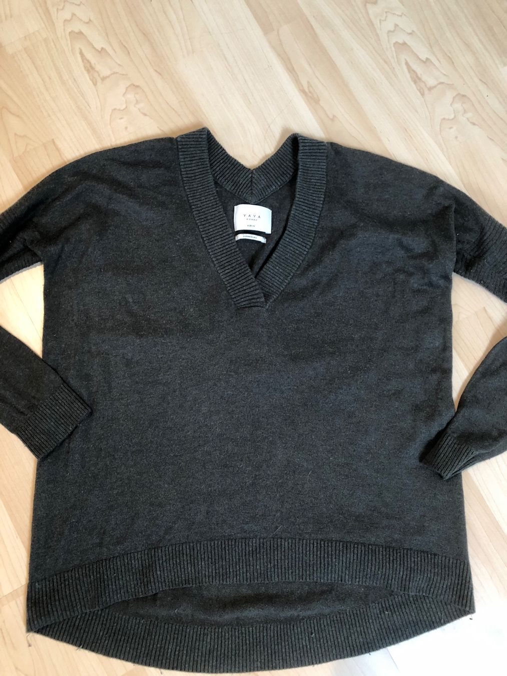 Maglioni & Felpe: Pullover Gr XS – Usato da Zell ZH venduto da Guffos 1