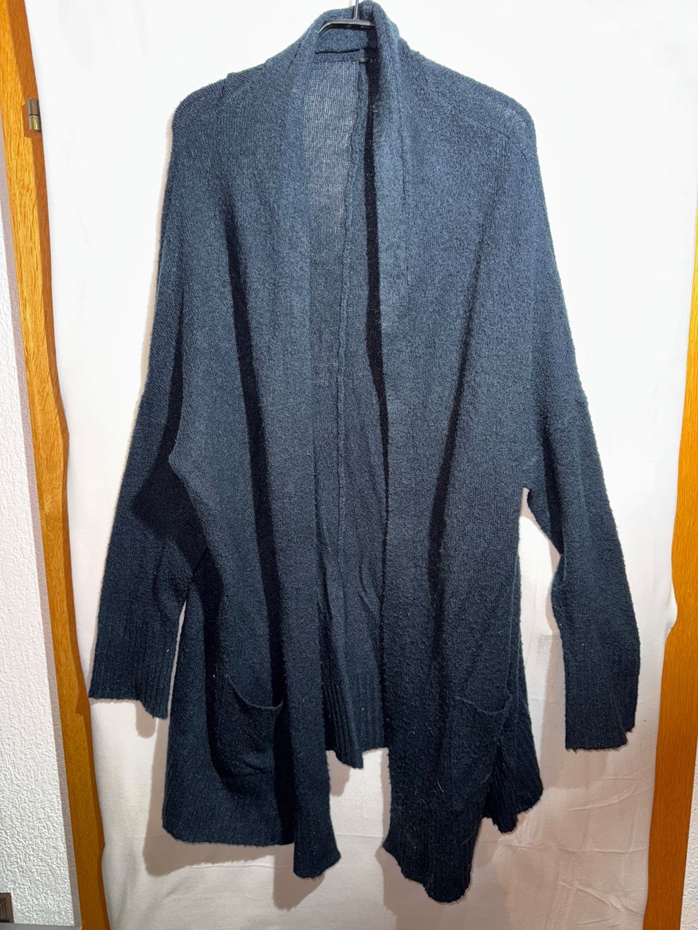 Giacche: Lange dunkelblaue Strickjacke ca Gr. XL – Usato da Grosswangen venduto da second_hand_dress 1