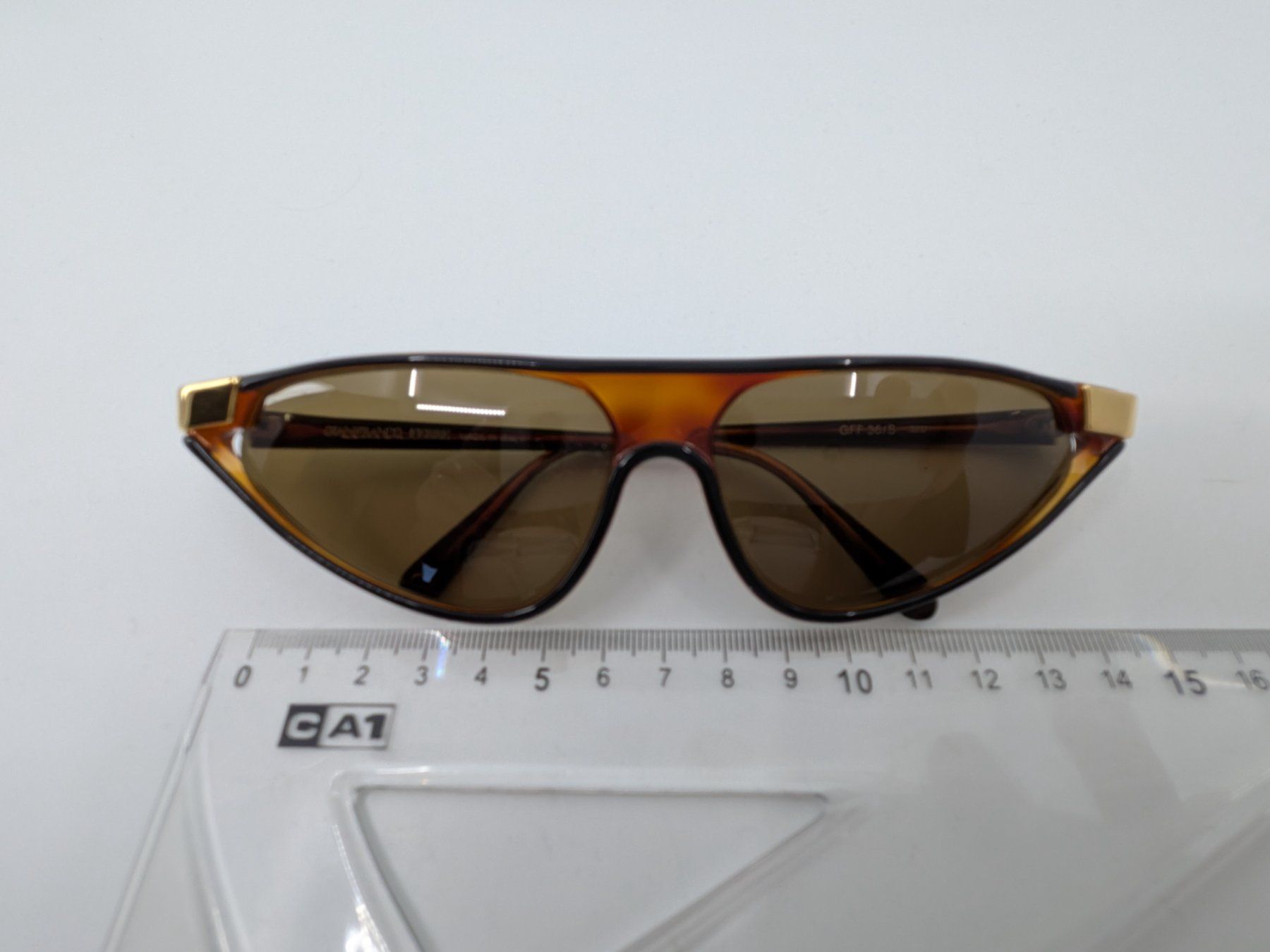Gianfranco Ferre Occhiali & Lenti: Gianfranco Ferre Sonnenbrille Vintage – Usato da Emmen venduto da magelan 2