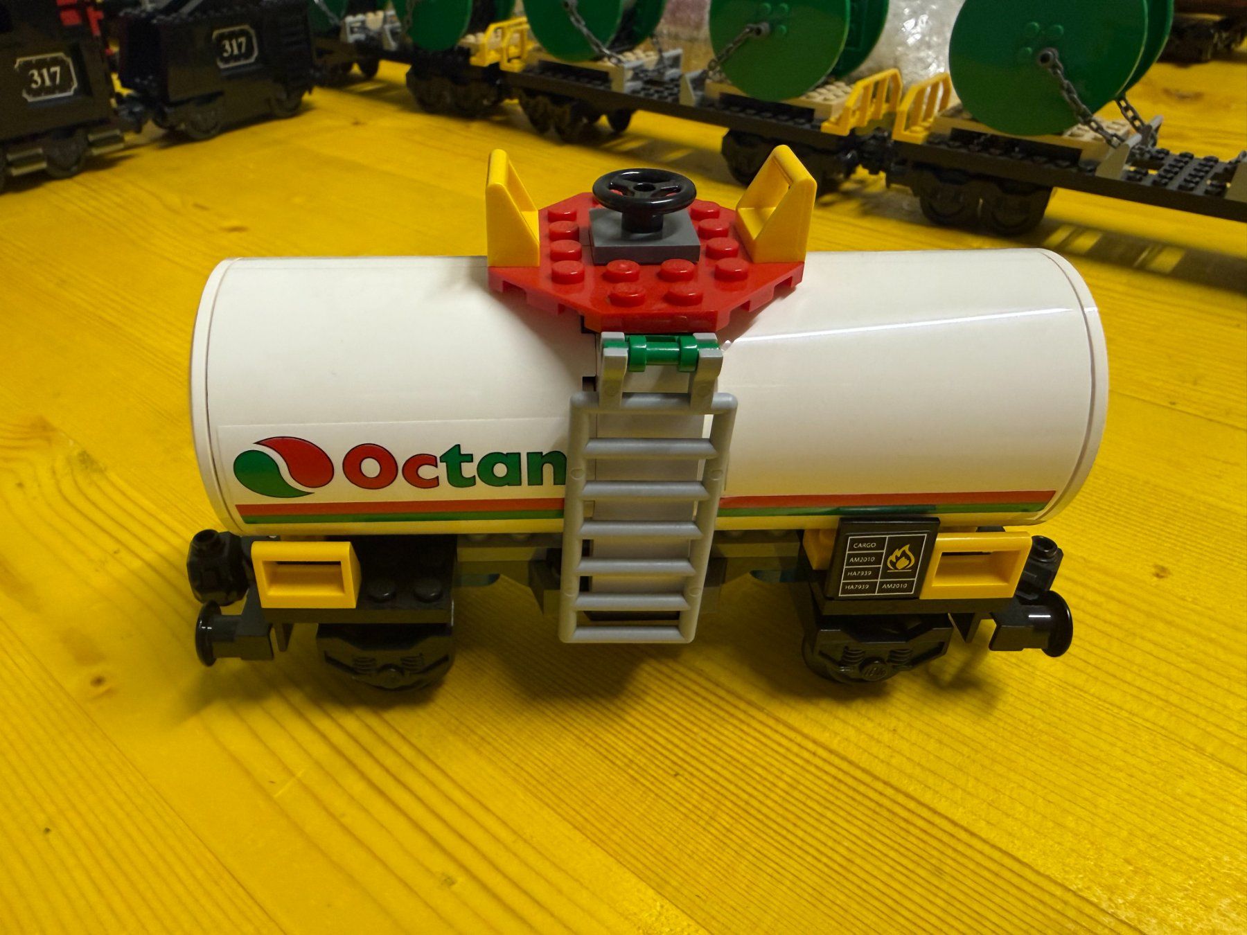 Lego Spielzeuge: LEGO Octan Zisternewagen – Gebraucht aus Giswil von Raglauna