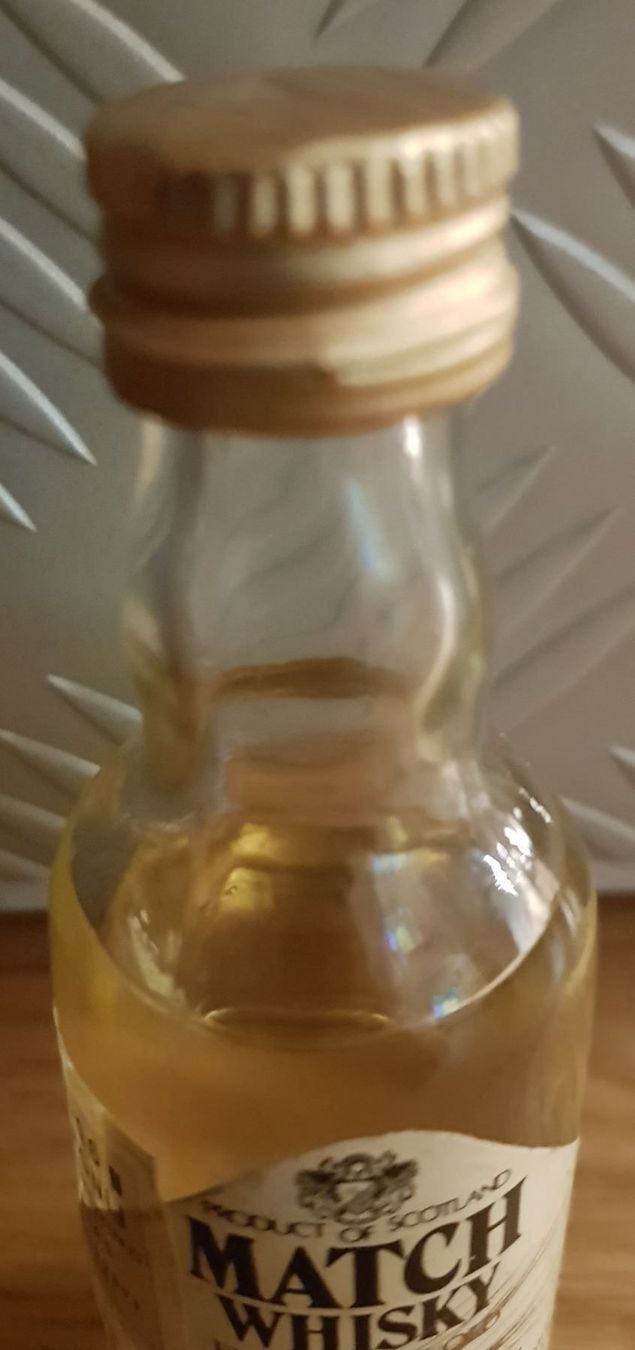 Bevande alcoliche: MATCH WHISKY EIGHT YEARS OLD – Nuovo (secondo la descrizione) da Emmenbrücke venduto da Herzog07 2